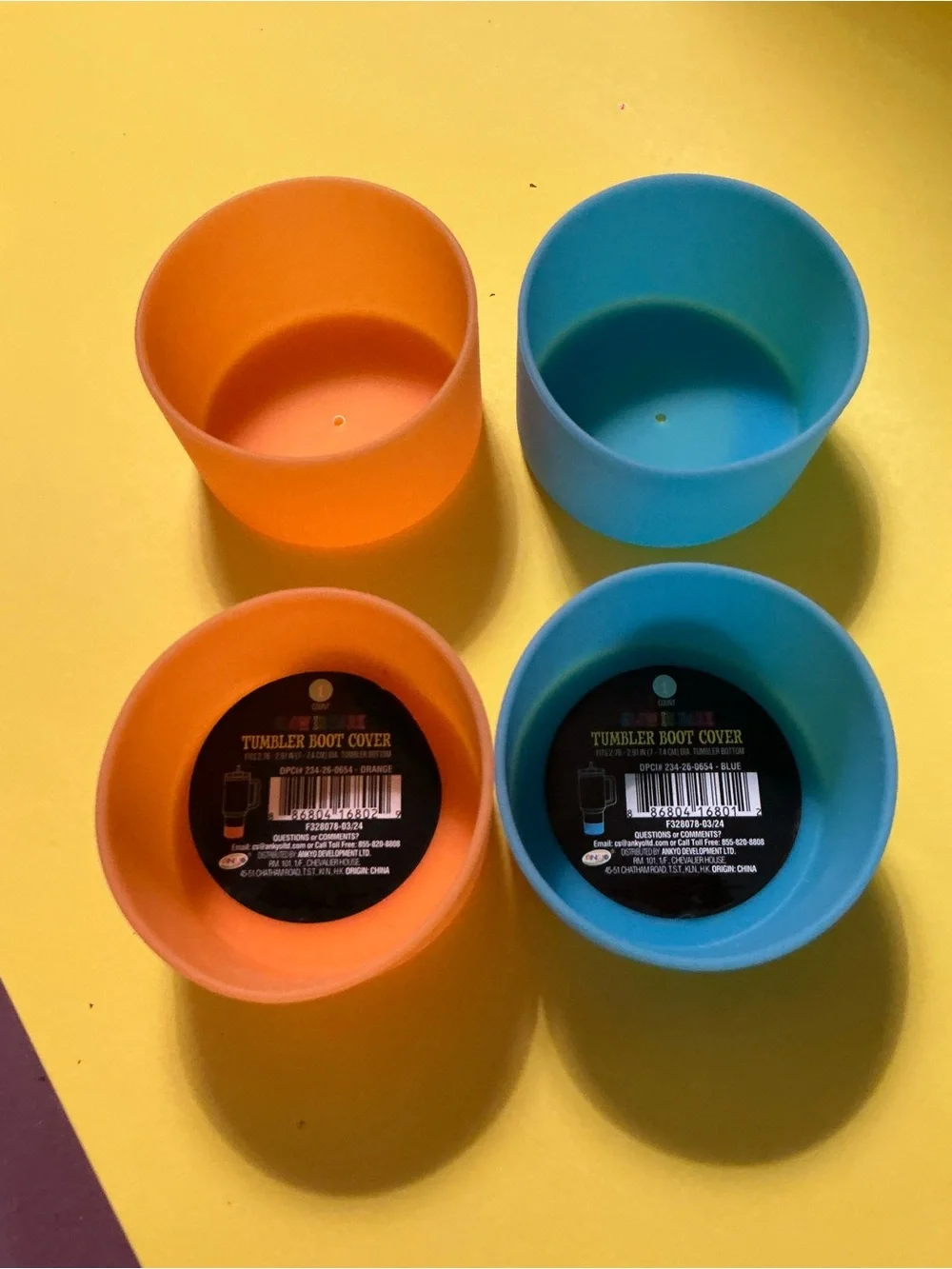 Glow in The Dark Silicone Tumbler Boot Cover 2 Orange & 2 Teal Blue